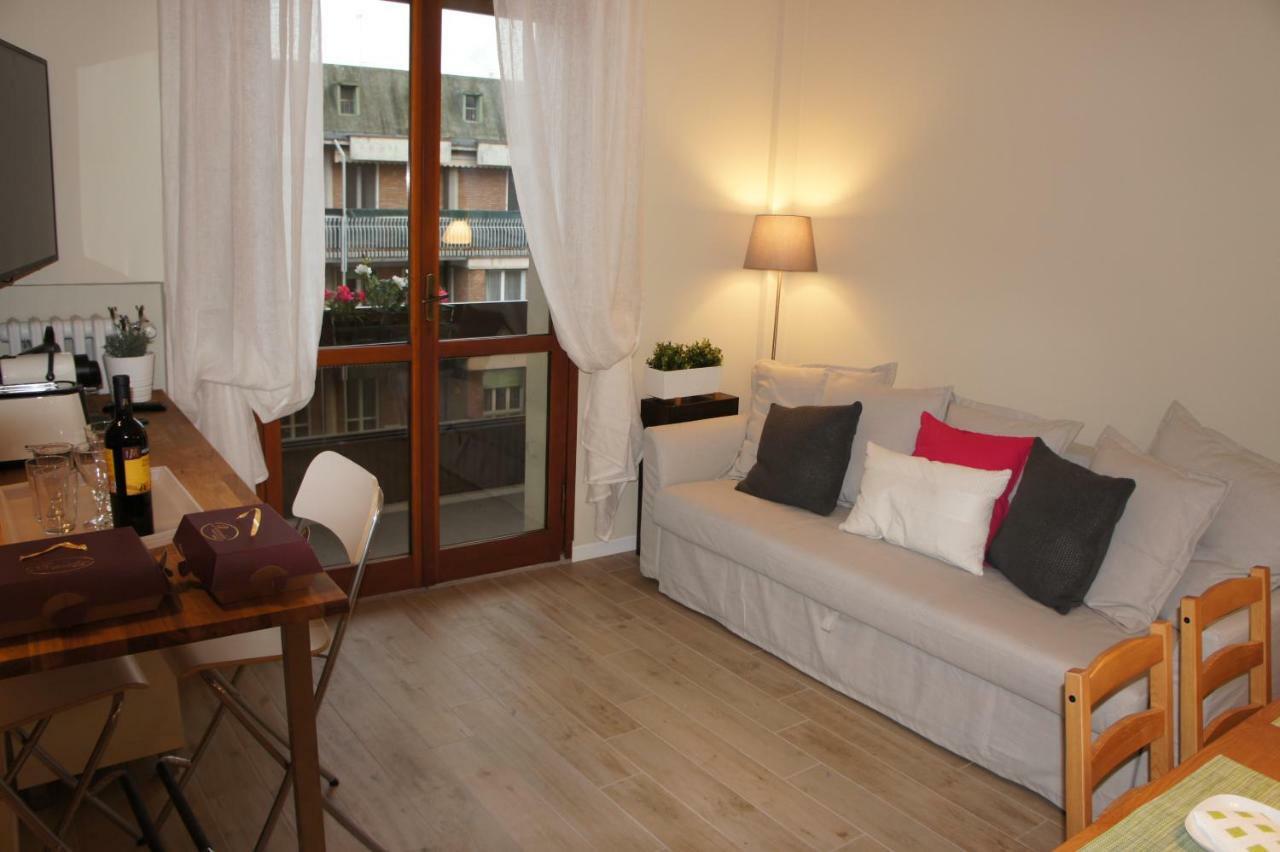 Tiraboschi Apartment Modena Buitenkant foto